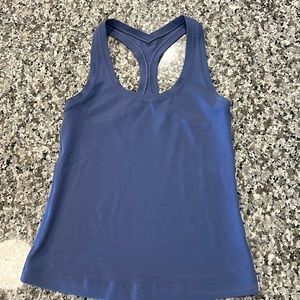 Lululemon workout tank